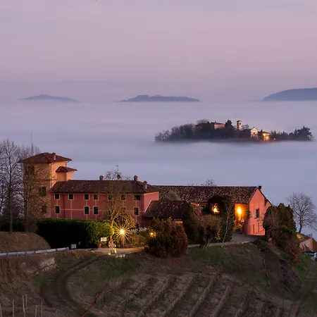 Tenuta Tenaglia ファームステイ Serralunga di Crea