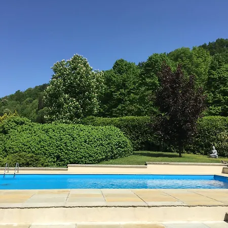 مزرعة للإقامة Tenuta Tenaglia *