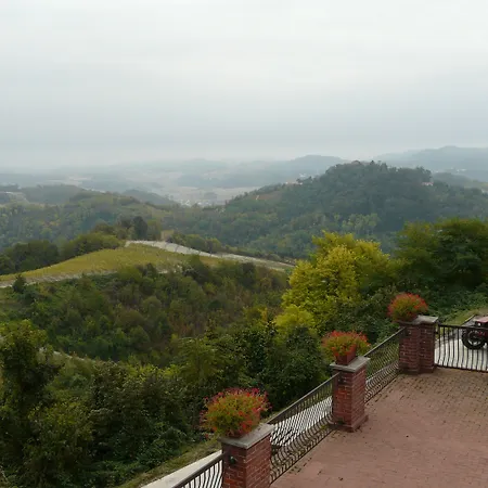 Tenuta Tenaglia مزرعة للإقامة *