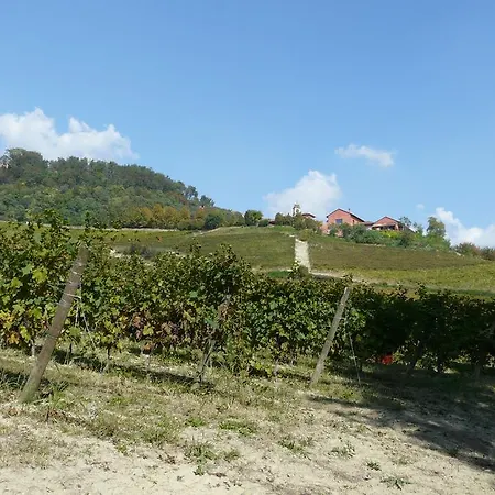 Tenuta Tenaglia * Serralunga di Crea